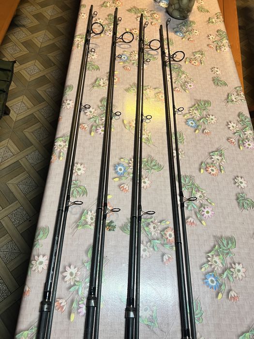 Vand lansete 4 bucati  shimano velocity 3.60 m