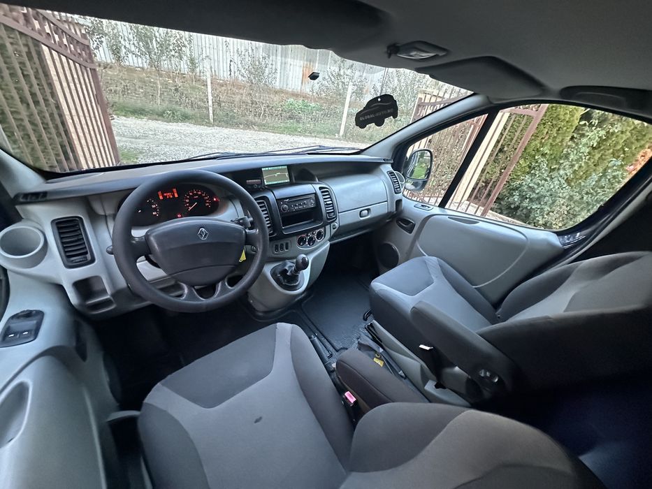 Renault Trafic * 2.5 * 2009 * Lung *