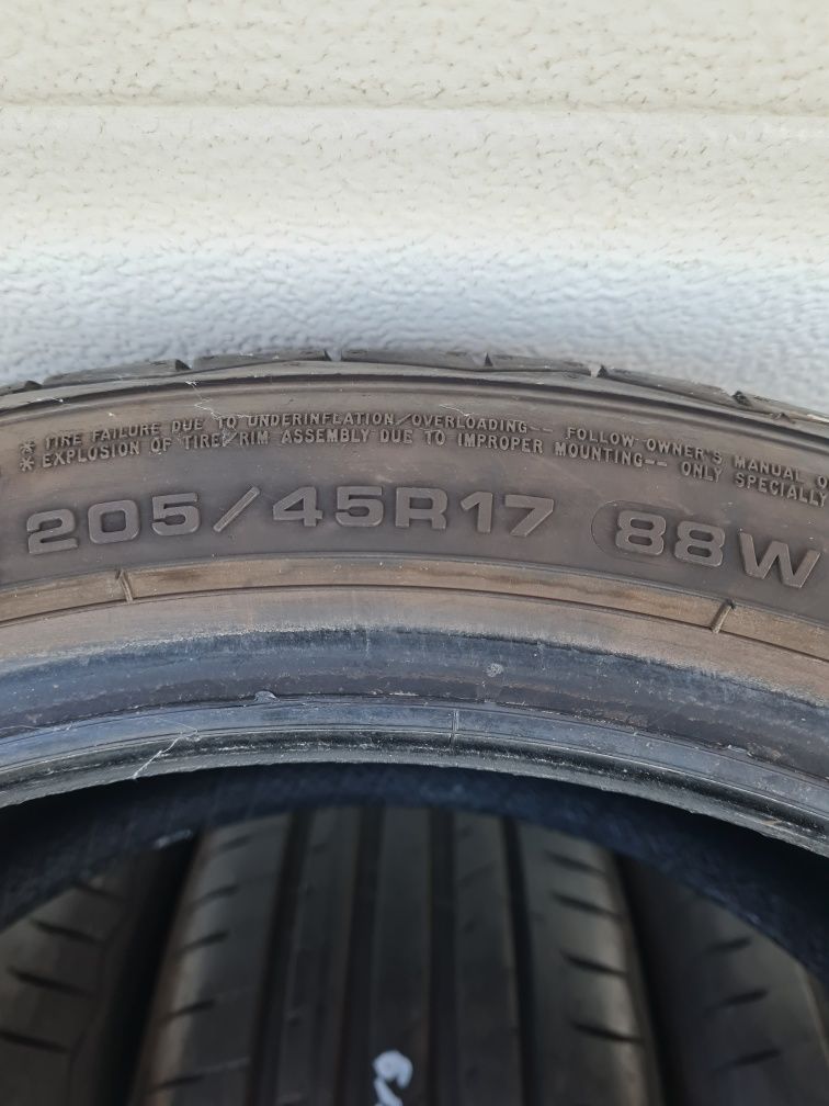 Летни гуми 4 броя DEBICA Presto UHP2 205 45 R17 дот 0419