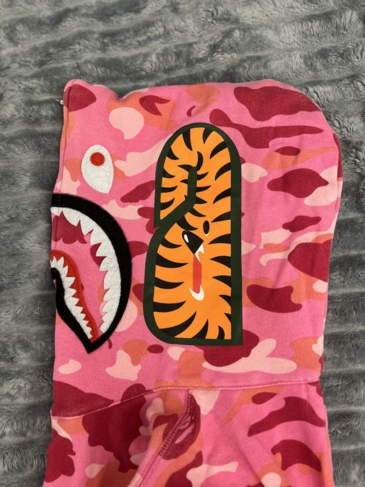 A bathing ape pink hodie