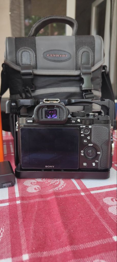 Sony alpha 7 full kit