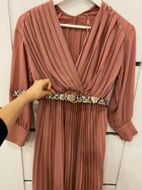 Vand Rochie Zara Xs