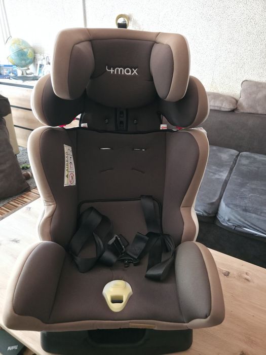 Детско столче за кола Chipolino