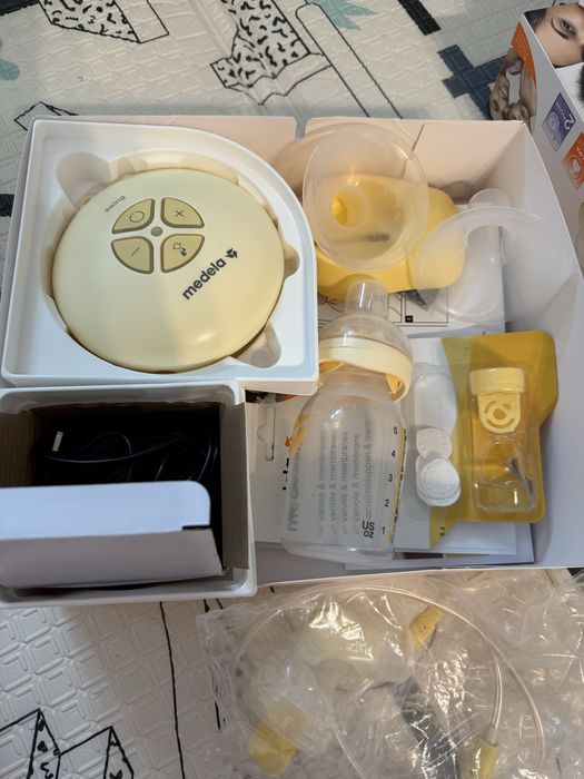 Помпа за кърма Medela swing