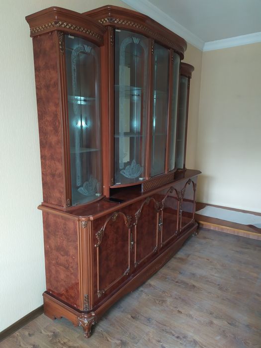 Горка для гостиной