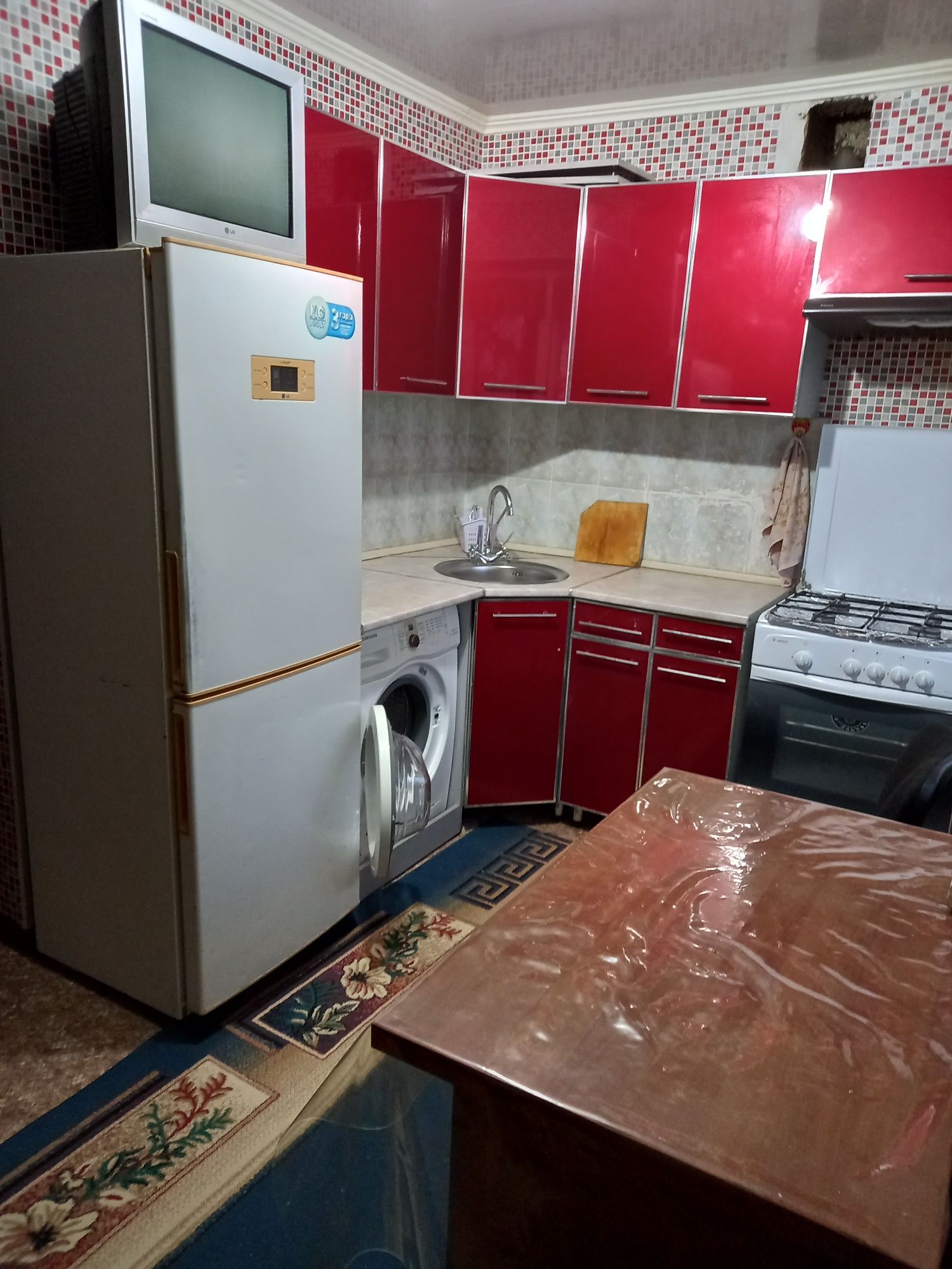 Продаю 2-х комнатную квартиру в городе Ақтау 2 мкр 3 дом 3 этаж