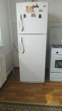 Холодильник LG не морозит