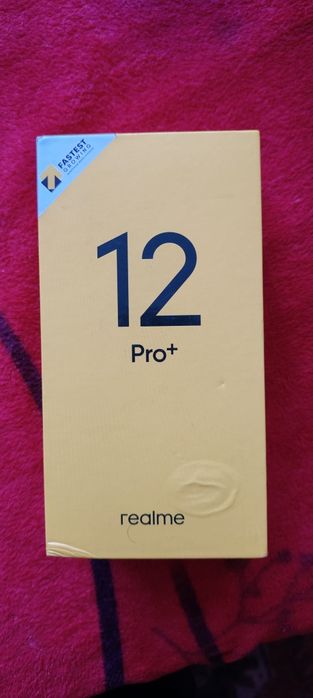 Schimb sau Vând realmi 12 pro plus  5g 512 memoria 12 +12 ram