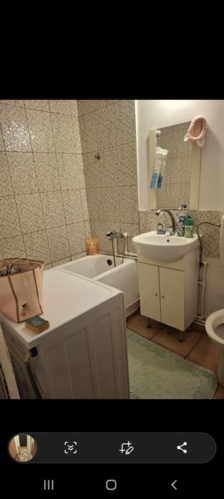 Vand garsoniera parter28m²,baie bucatarie hol intrare