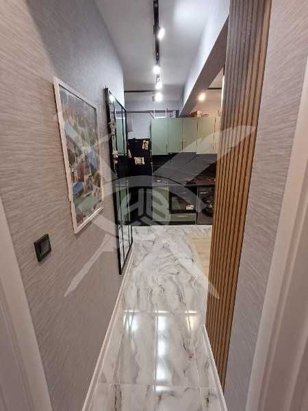 Продава се Тристаен апартамент в Пловдив, Кършияка - 65 кв.м за 3000 €/кв.м - Снимка #2