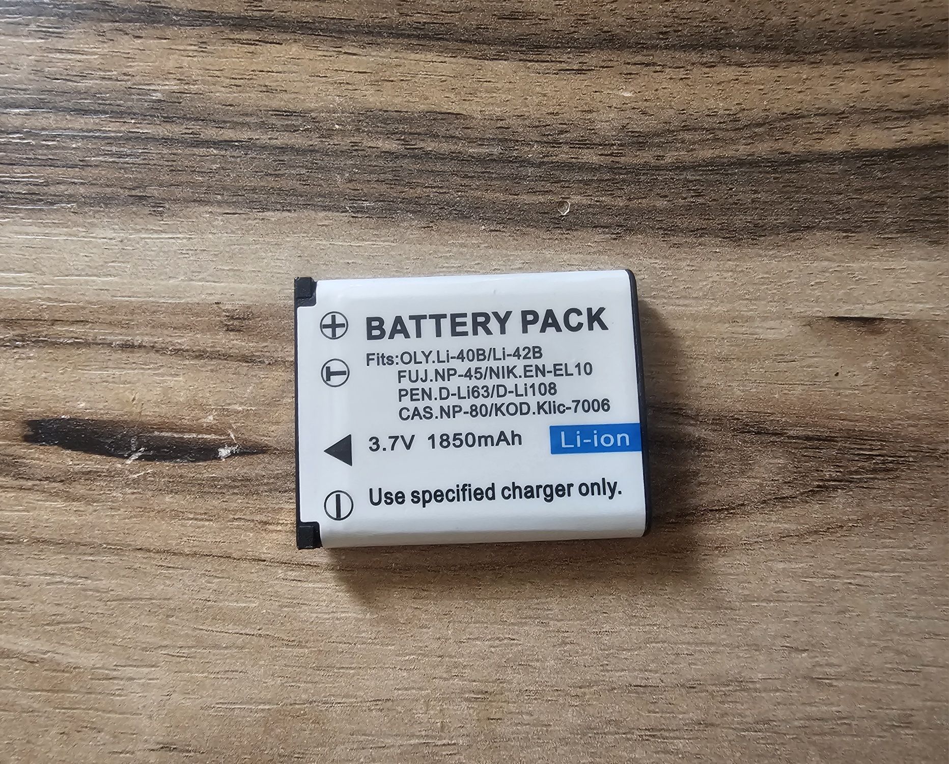 Дигитална камера Medion MD86350/Life P43015, 14MP , батерия и SD карта