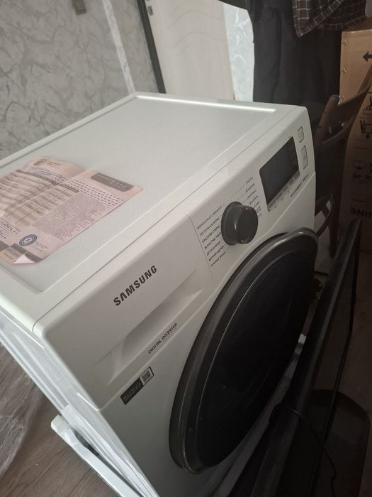 Продам стиральную машину