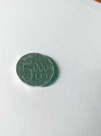 Moneda foarte rara de 5 000 lei din anul 2002 i