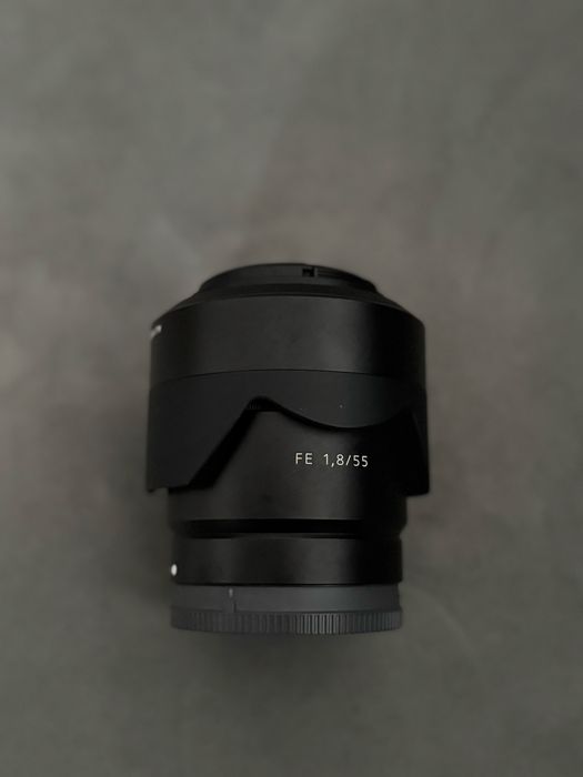 Obiectiv Sony Zeiss 55 mm 1.8, distanta focala asemanatoare cu 50 mm
