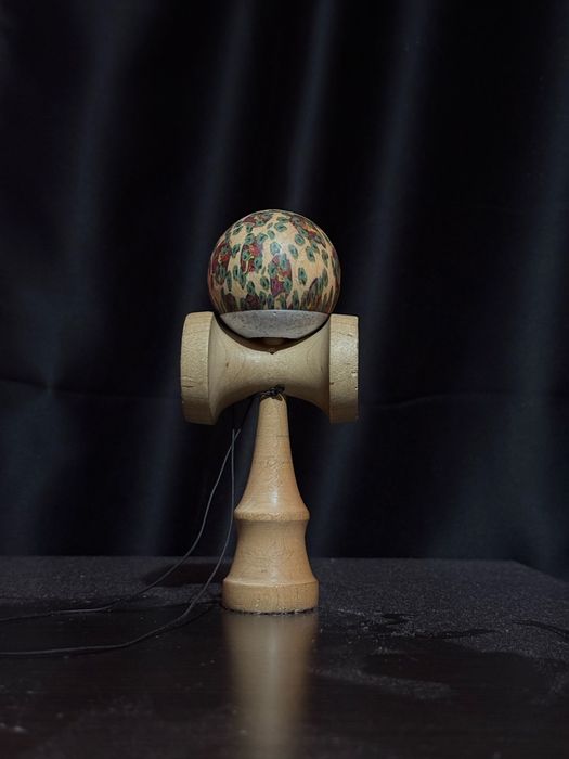 Kendama cu ken lotus element si tama krom
