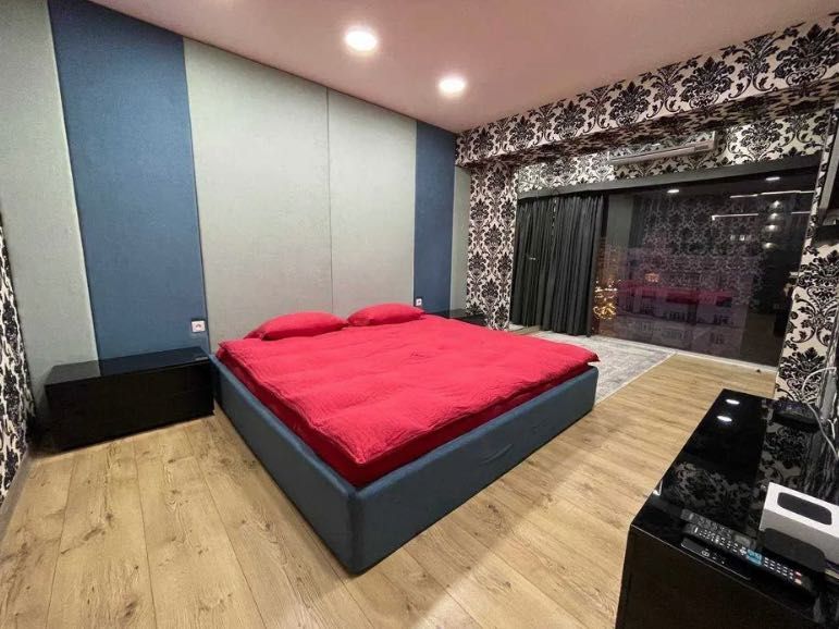 СРОЧНО! 1-ком/ЦЕНТР/госпиталка/ГОСТИНИЦА РОССИЯ/38 м²/готовая