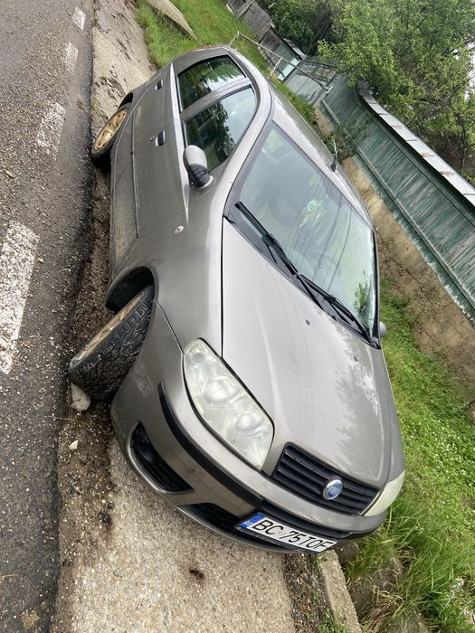 Vand masina de facut treaba