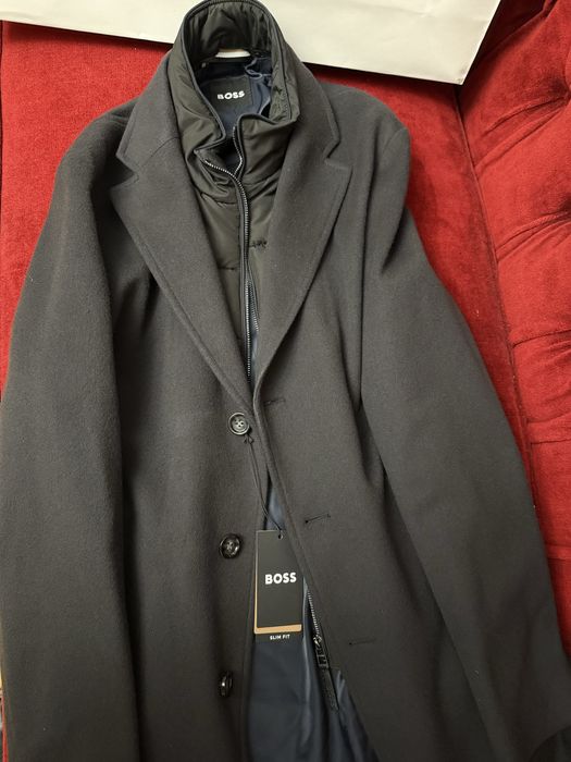 Palton lana Hugo Boss nou, cu eticheta, marimea 52 slim fit (M L )