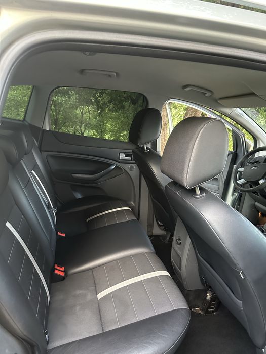 Ford Kuga 2.0 TDCi 4x4, 2009, impecabil!