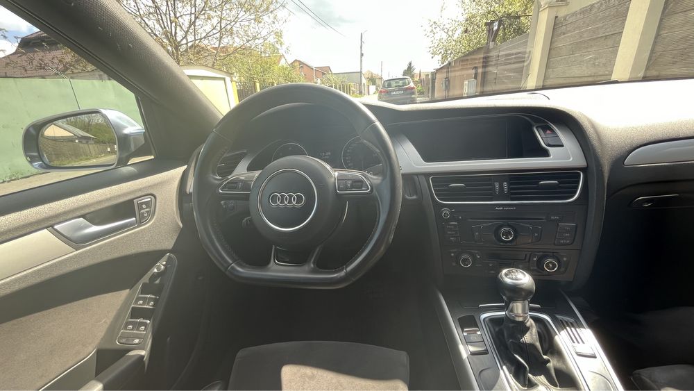 Audi A4 Quattro S-line 2012