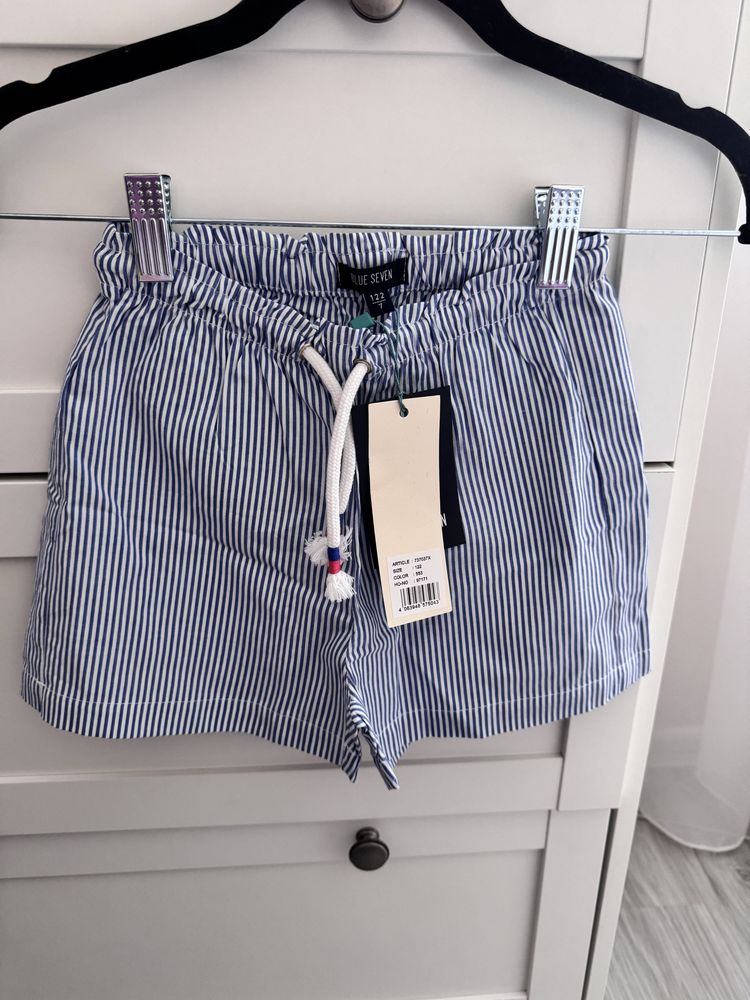 Нови къси панталони за момиче Blue seven, Hummel