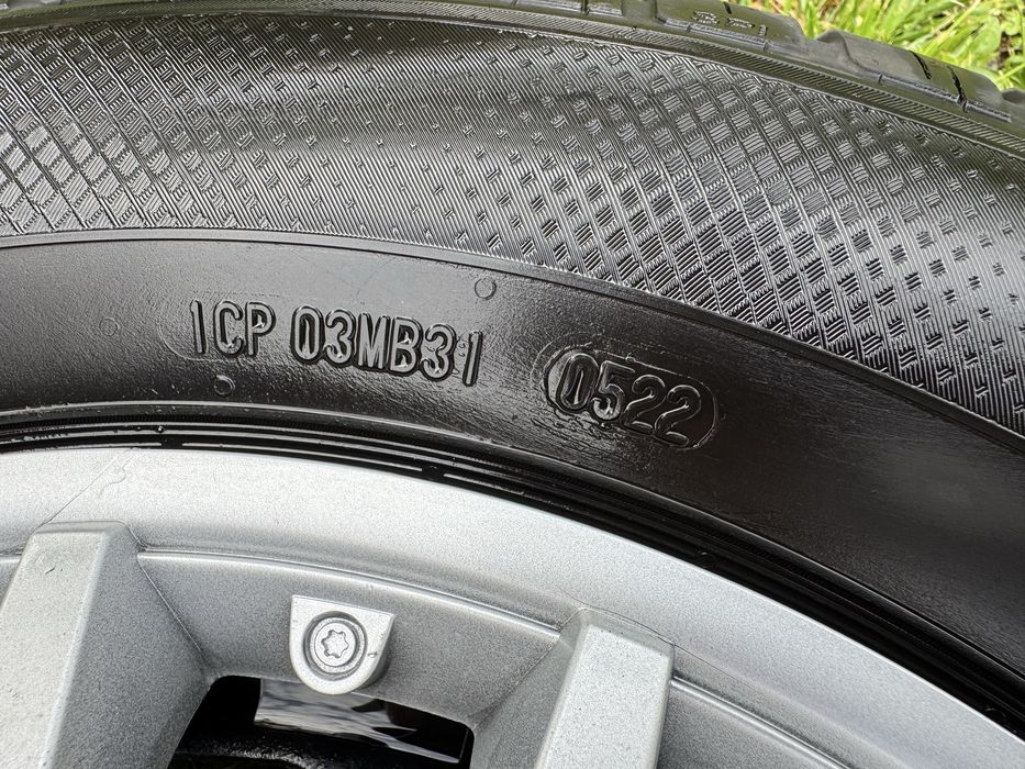 Летни Гуми с Джанти 195/65/15 Dot 22 5x100
