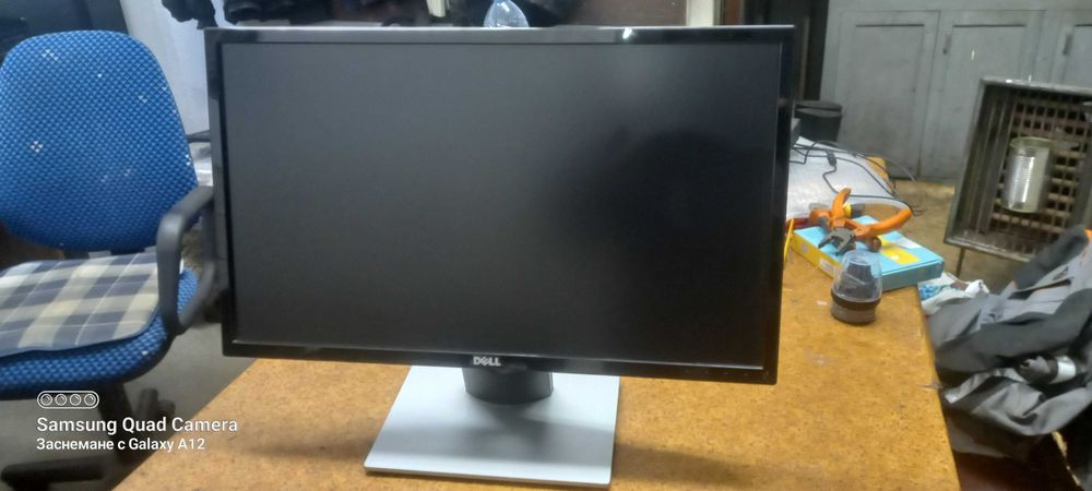 Продавам монитор DELL S2416H