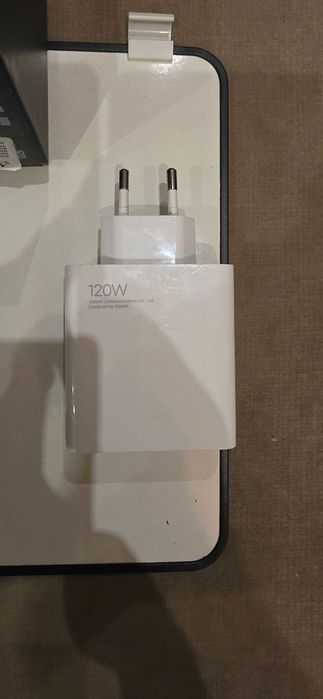 Xiaomi 12 pro , 12 gb ram, 256 rom