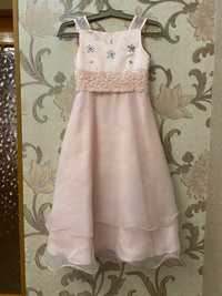 Розовое платье на праздники на 10-13 лет