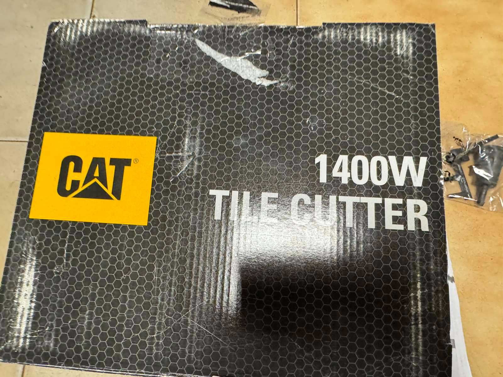 Ръчен цинкуляр за плочки CAT DX55/1400w