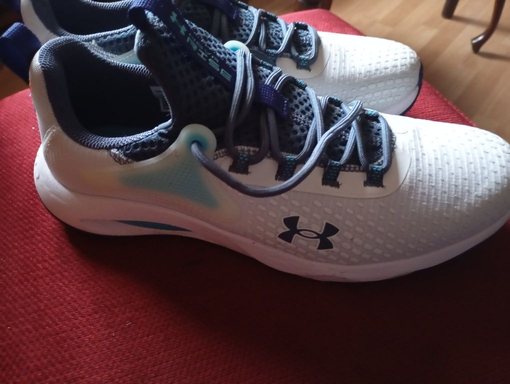 Маратонки Under Armour