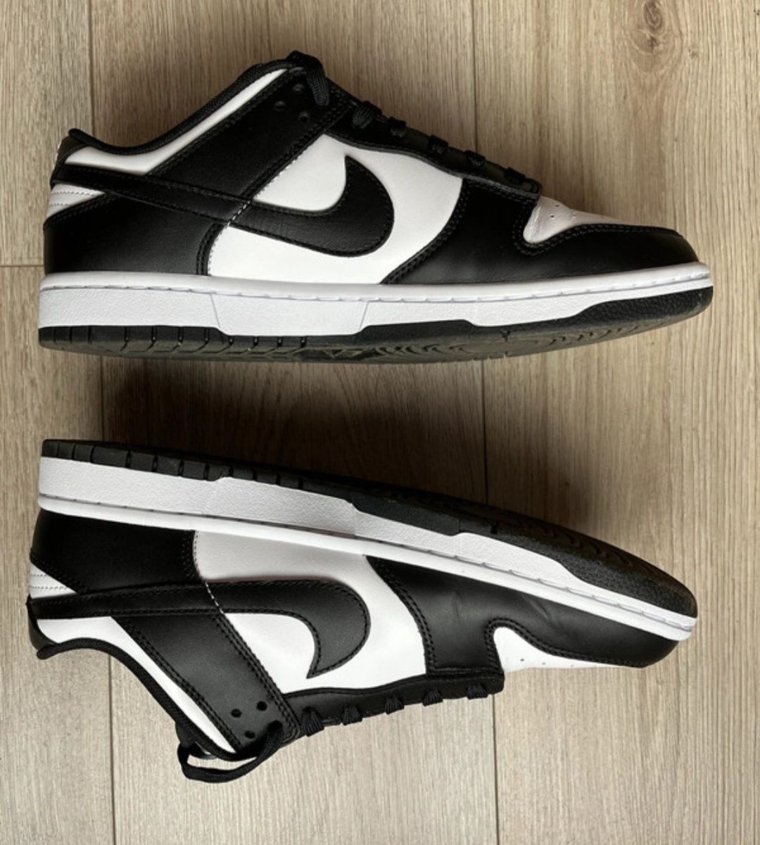 Nike dunk panda 42.5