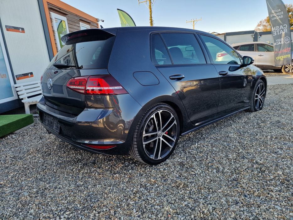 Volkswagen Golf 7 GTD 184 CP 2015