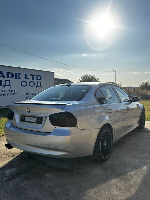BMW 320i 2006 На части