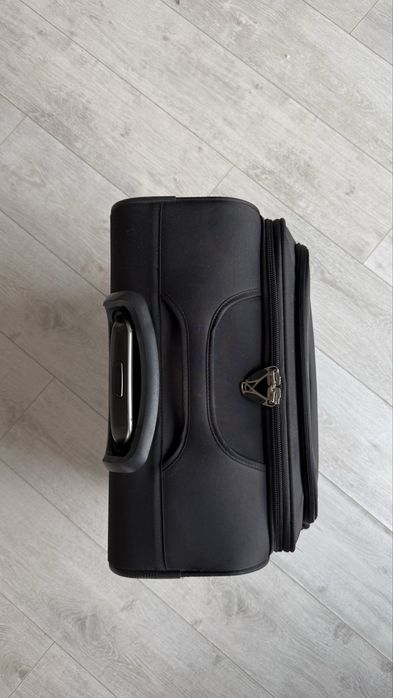 куфар Enzo Nori