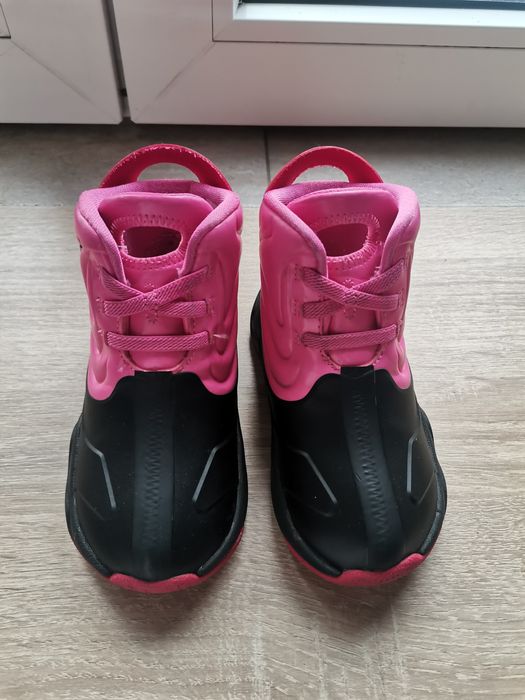 Ghete Jordan de fetite