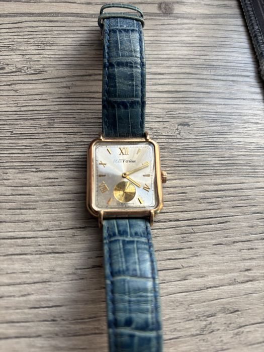 Часы золотые мактайм