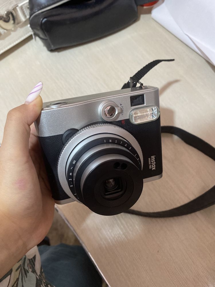 Instax mini 90, продам срочно