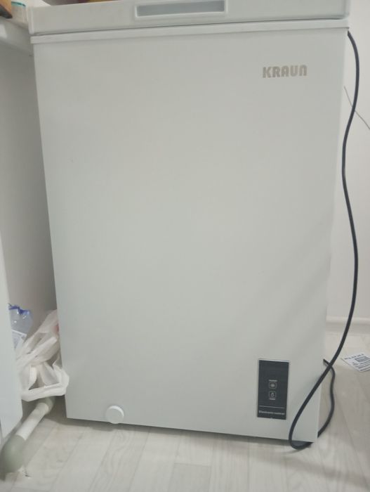 Продам морозильник