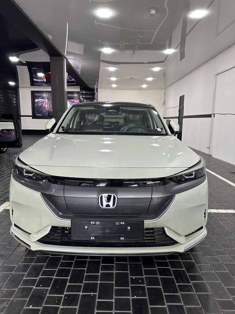 Honda E:np1 2023