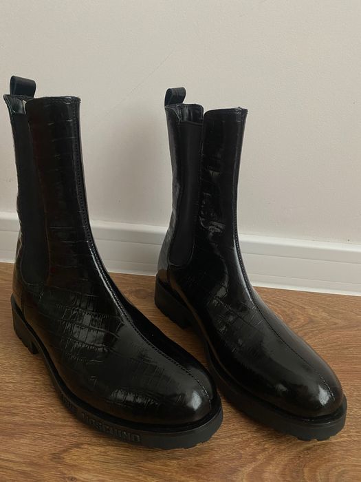 Оригинални Боти-Love Moschino 37 номер