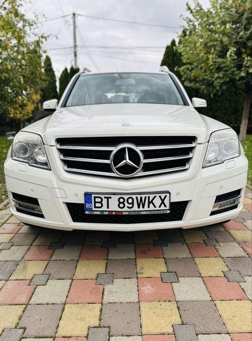 Mercedes-Benz GLK 220 CDI 4MATIC 2011 170 cp AMG BIXENON Proprietar