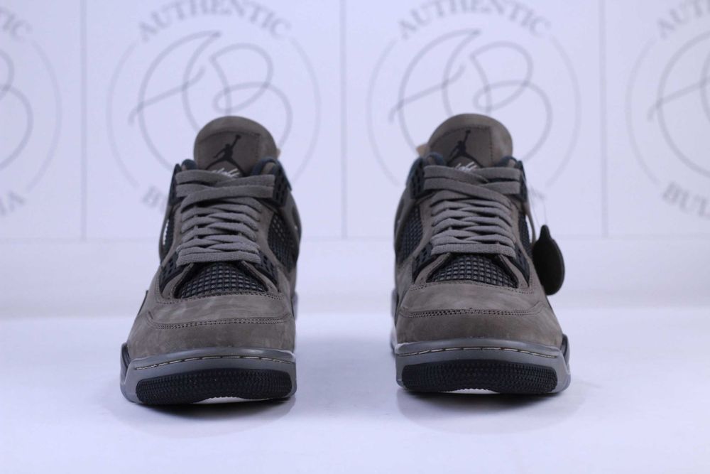 Nike Air Jordan Retro 4 Undefeated, Cave Stone