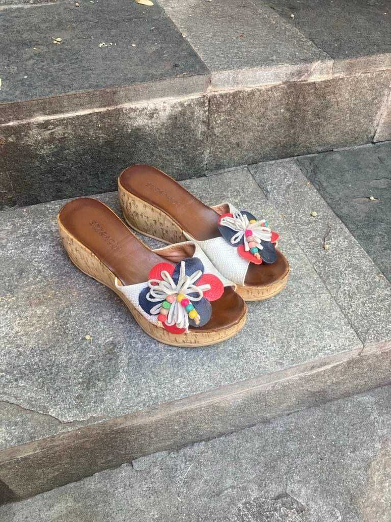 Дамски летни чехли