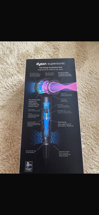Feon Dyson hairdryer