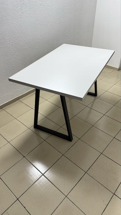 Стол офисный продам не пользовались