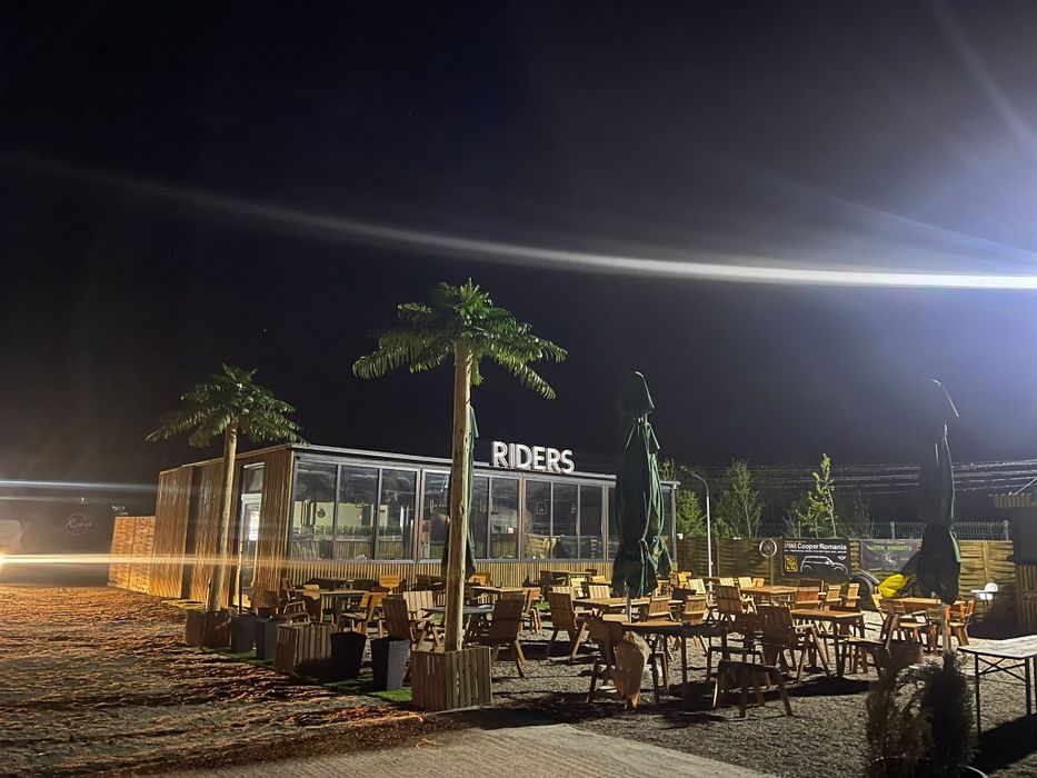 Container restaurant terasa evenimente modular hala metalica