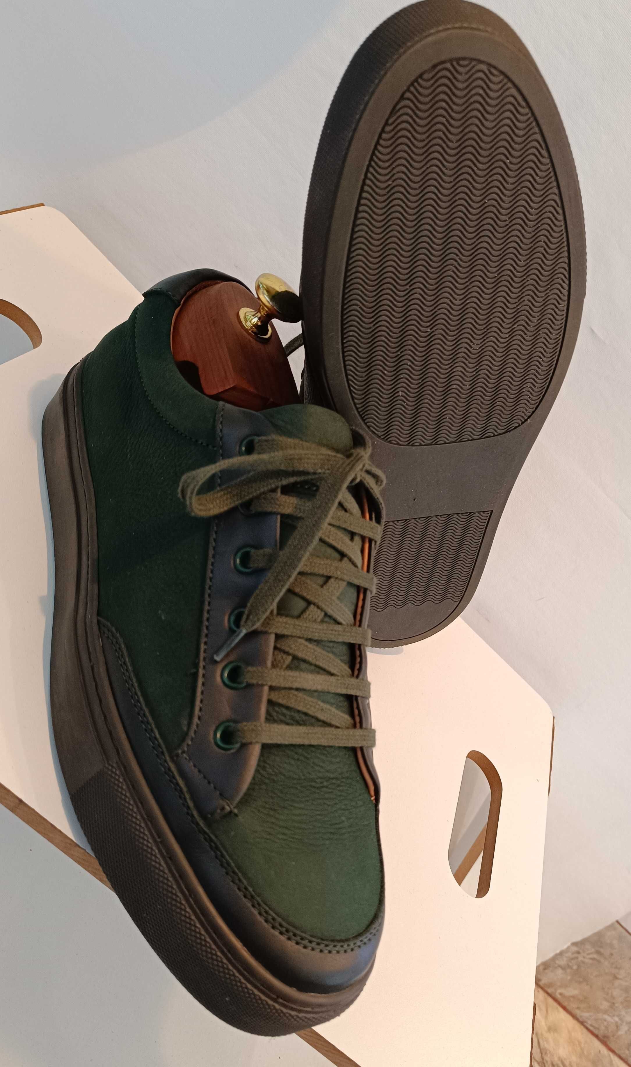 Pantofi sport casual 42 lucrati manual Massimo Villa piele naturala