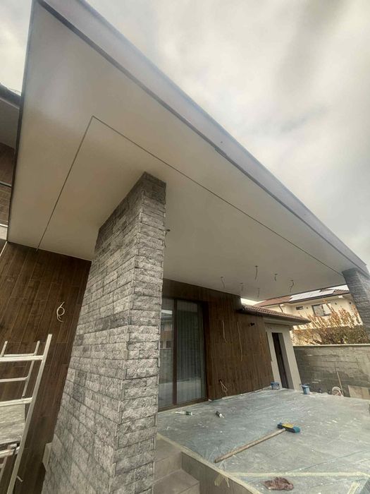 Ofer servicii finisaje interior exterior