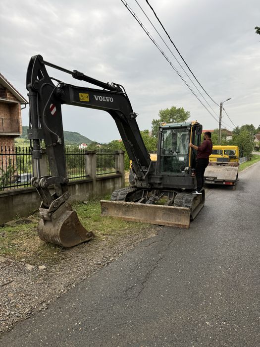 Închiriez Excavator VOLVO 9T cu Operator + Combustibil + Transport